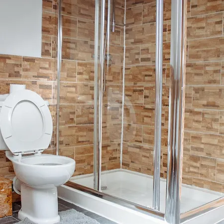 Family Getaway At Working Farm