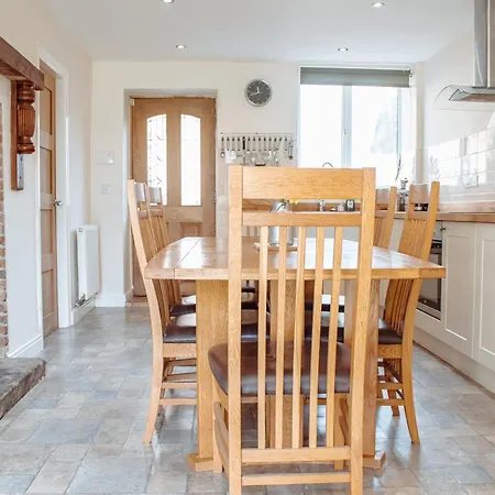 Dom wakacyjny Family Getaway At Working Farm Church Fenton