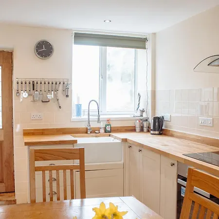 Family Getaway At Working Farm Church Fenton