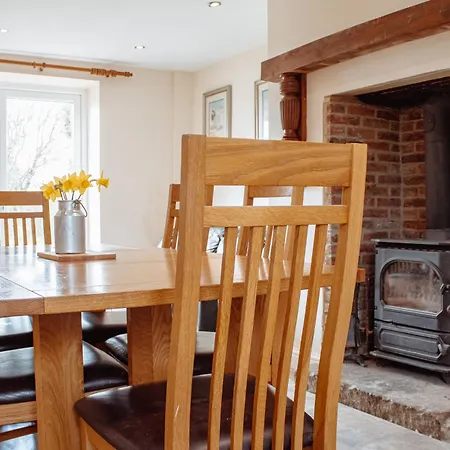 펜션 Family Getaway At Working Farm Church Fenton