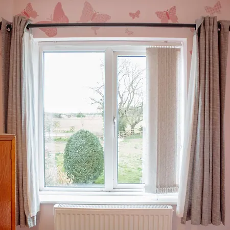 Family Getaway At Working Farm