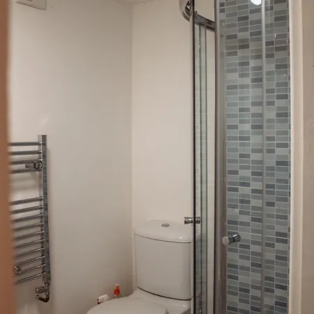 펜션 Family Getaway At Working Farm *